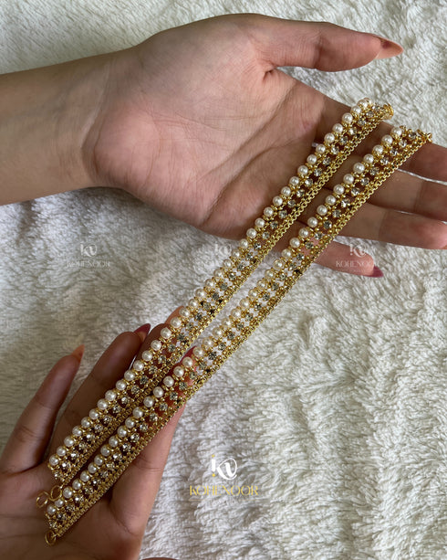 Manjus Pearl Elegance Payal